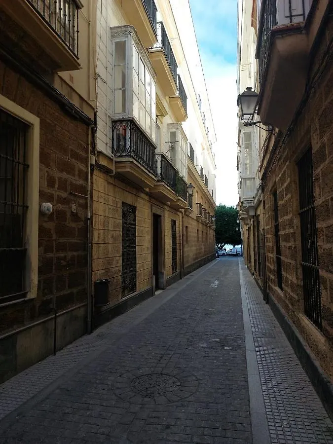 Apartamento ÁTICO GENERAL MENACHO  Cádiz